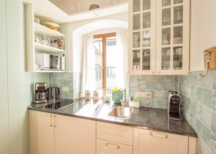 Perner Gartenhaus Unterm Lindenbaum * Poellau